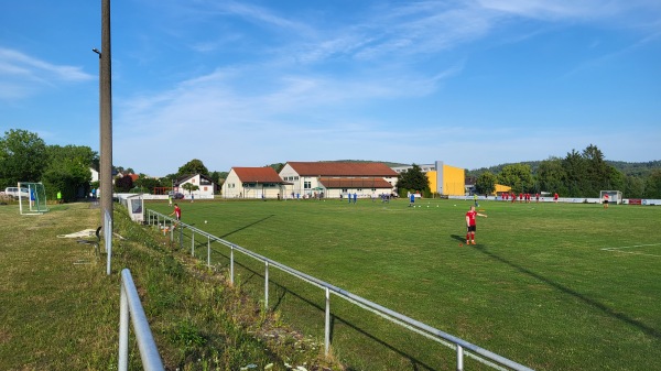 Sportanlage an der Schule - Thalmässing-Eysölden