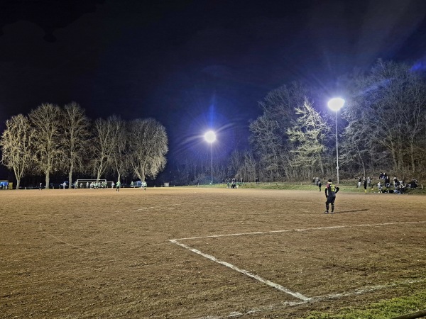 Stadion am Hötzelenberg Nebenplatz - Erkelenz-Lövenich