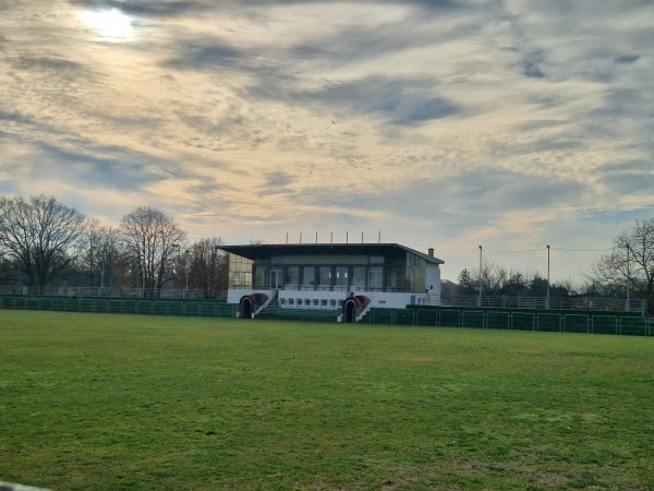 Stadion FK Budućnost - Banatski Dvor
