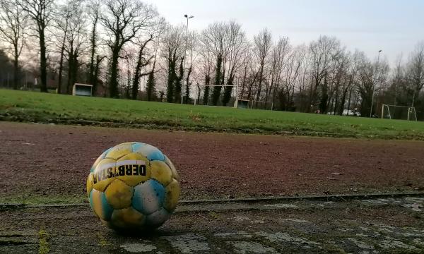 Sportanlage Oberschule Essen - Essen (Oldenburg)