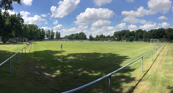 Sportanlage an der Uchte Platz 2 - Stendal-Wahrburg