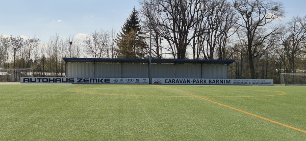 Städtischer Sportplatz Rehberge - Bernau bei Berlin-Rehberge