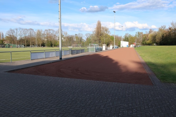 Hubert-Schäfer-Sportpark - Neuss-Weissenberg