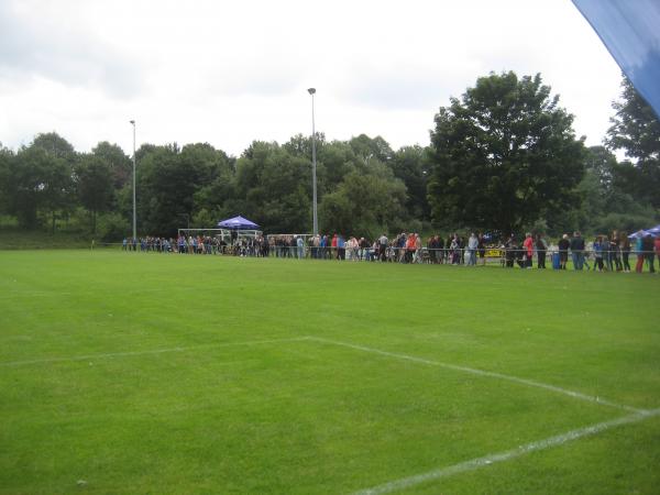 Sportanlage Am Sauerbrunnen Platz 2 - Eichenzell-Lütter