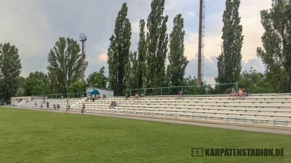Stadionul Orășenesc - Ribnita