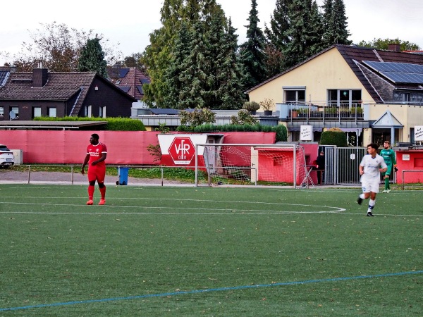 Sportplatz Tiroler Straße - Oberhausen/Rheinland-Dümpten