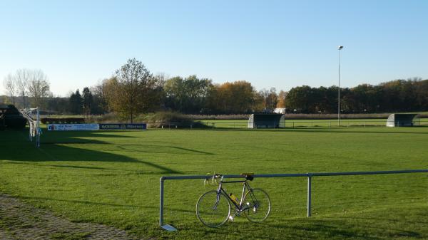 Sportplatz Hötzum - Sickte-Hötzum