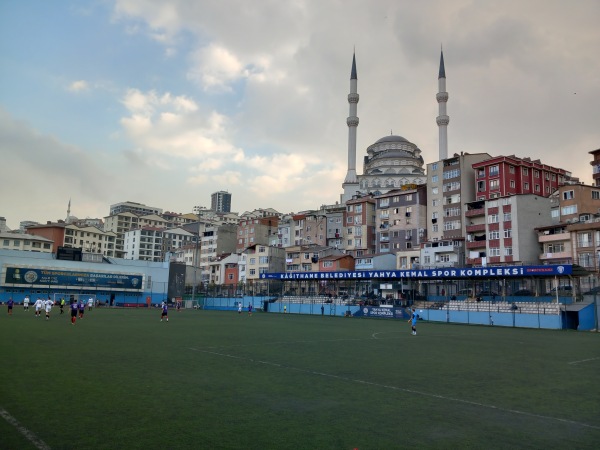 Kağıthane Belediyesi Yahya Kemal spor kompleksi - İstanbul