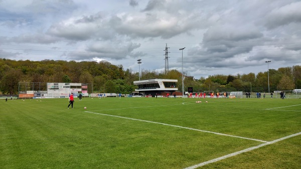 Stade Municipal de Pétange - Péiteng (Pétange)