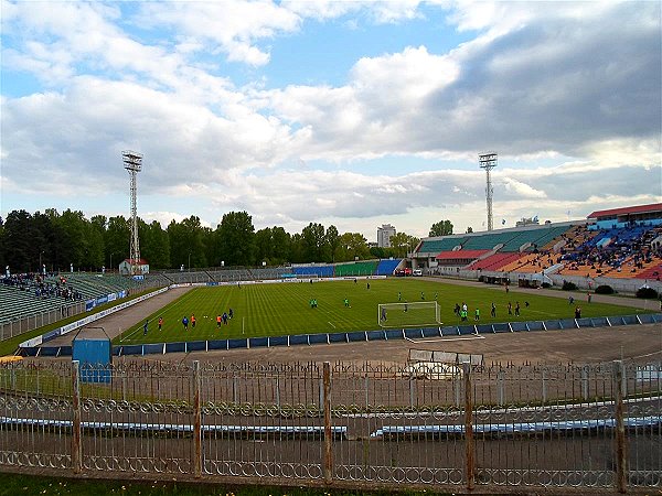 Stadyen Traktar - Minsk