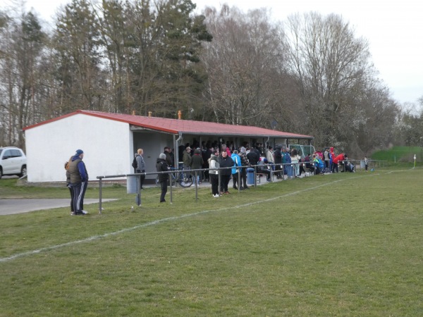 Sportplatz Lietzen - Lietzen