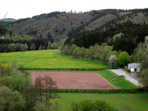 Blick von der Burg auf den Platz