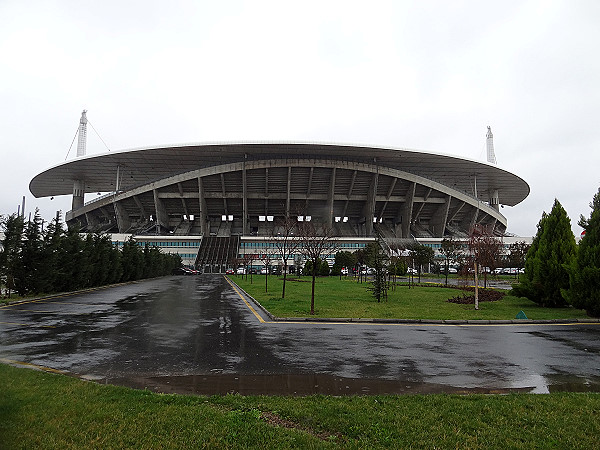 Atatürk Olimpiyat Stadyumu - İstanbul