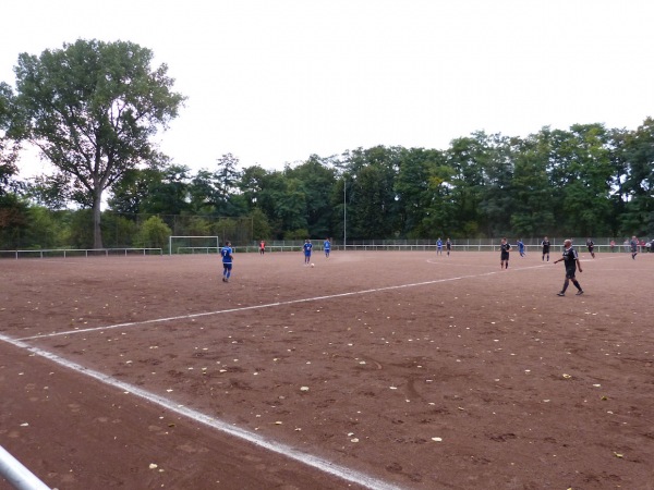 Sportanlage Biesterfeldstraße SSV-Platz - Köln-Vogelsang