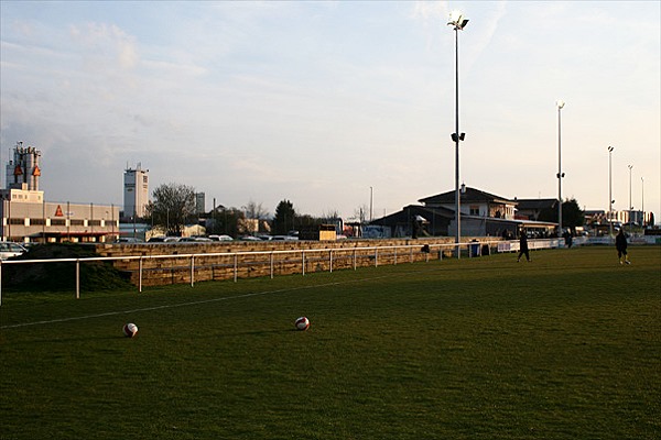 Alter Zustand (ohne Tribüne)