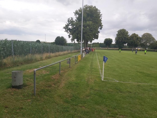 Sportplatz Erbstadt - Nidderau-Erbstadt