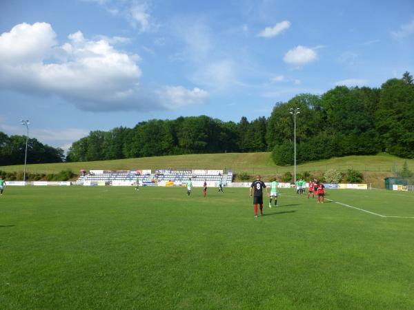 Sportplatz Oberhofen - Oberhofen
