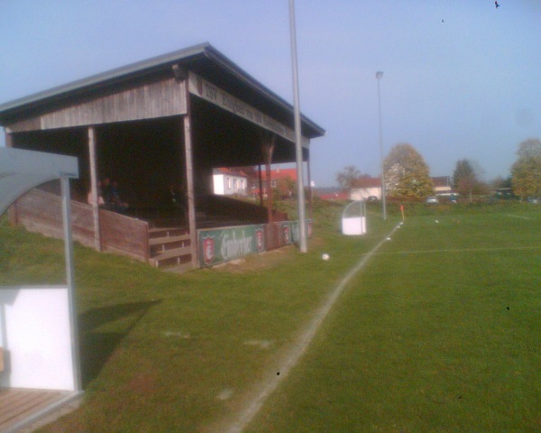 Sportplatz Obere Trift - Dassel-Sievershausen