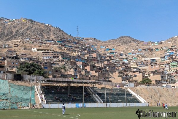 Estadio Hector Chumpitaz - Lima