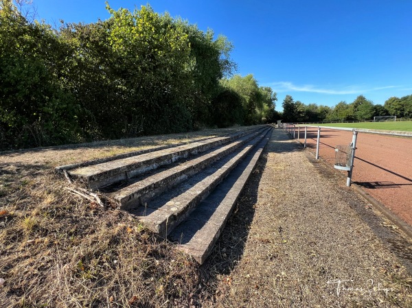 Sportplatz Messel - Messel