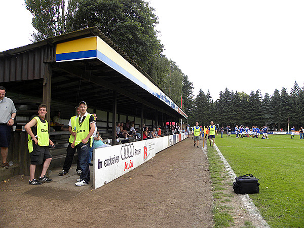 Jacob-Thode-Sportplatz - Halstenbek