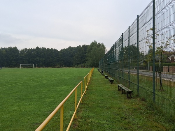 Boisko w Dobra - Dobra