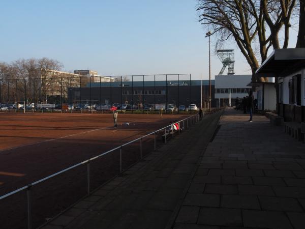 Bezirkssportanlage Duisburger Straße - Duisburg-Obermarxloh