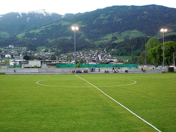 Sportplatz Fügen - Fügen