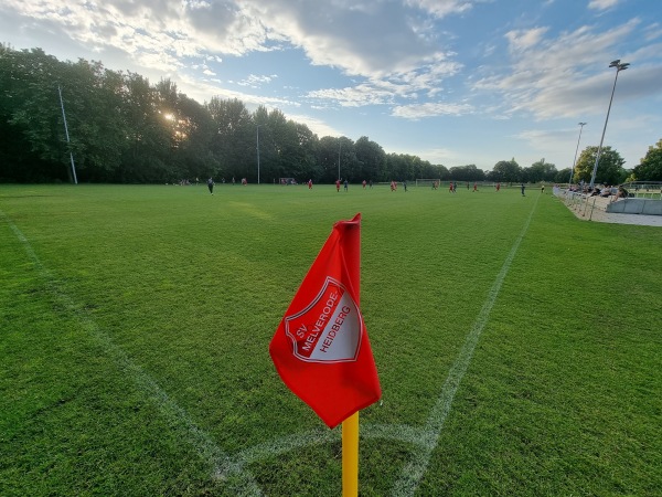 Bezirkssportanlage Melverode B-Platz - Braunschweig-Melverode