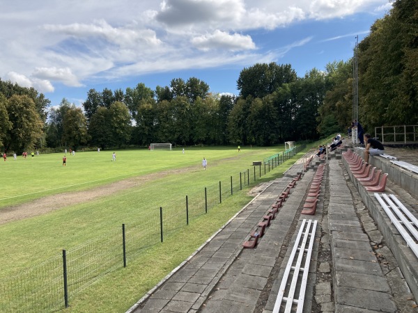 Stadion KS Orzel - Bobrowniki