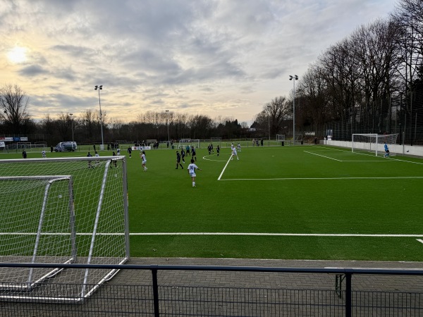 Sportanlage Mündelheimer Straße Platz 2 - Duisburg-Hüttenheim