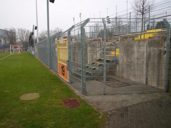 Paul-Janes-Stadion - Düsseldorf-Flingern