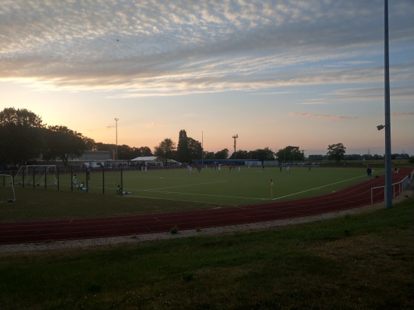 Stadion Zonser Heide - Dormagen-Zons