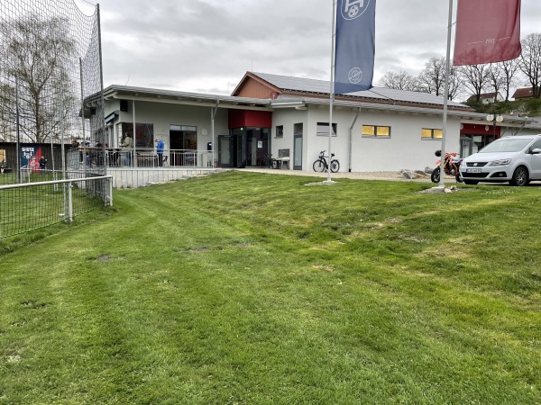 Sportplatz im Ried - Krauchenwies-Hausen