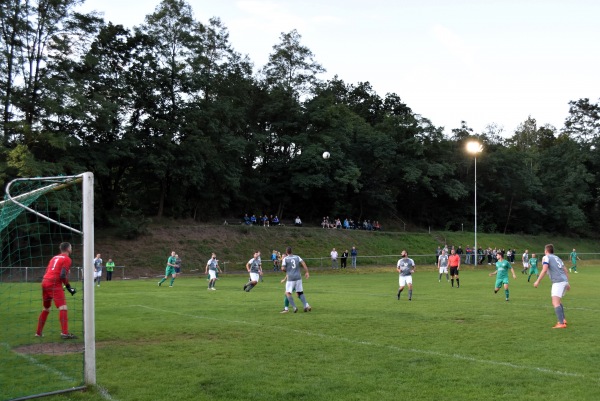 Sportplatz Saure Hecke - Wetter/Hessen-Unterrosphe