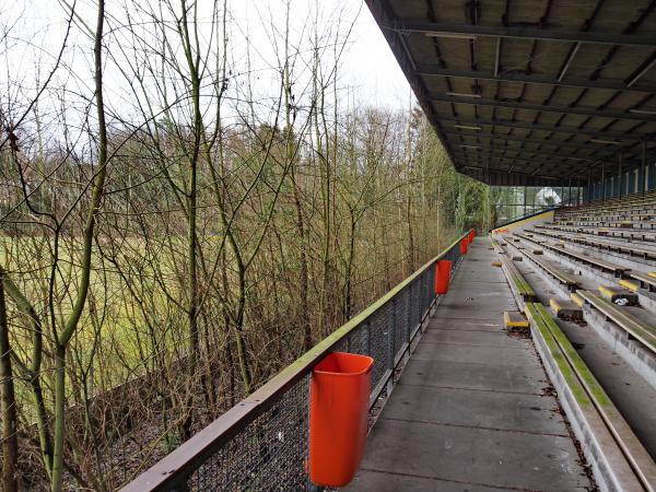 Stadion am Hermann-Löns-Weg - Solingen-Ohligs