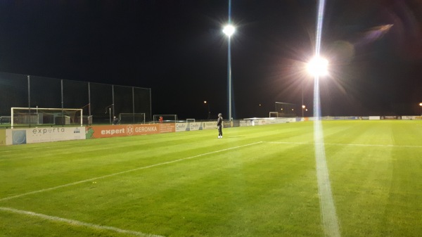Jef Mertensstadion - Zoersel