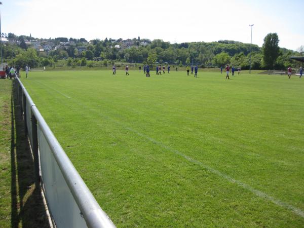 Stadion Saarwiesensportfeld - Saarbrücken-Burbach 