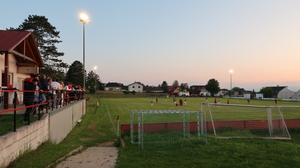 Sportplatz Hornstein - Hornstein