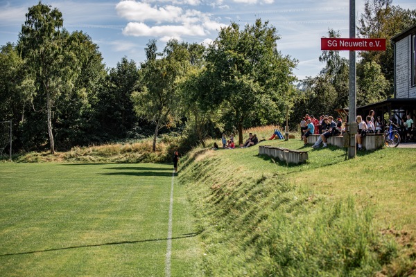 Sportplatz am Schwarzwasser - Schwarzenberg/Erzgebirge-Neuwelt