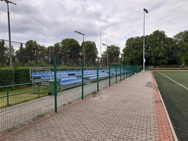 Stadion Miejski w Gryfino Boisko obok  - Gryfino