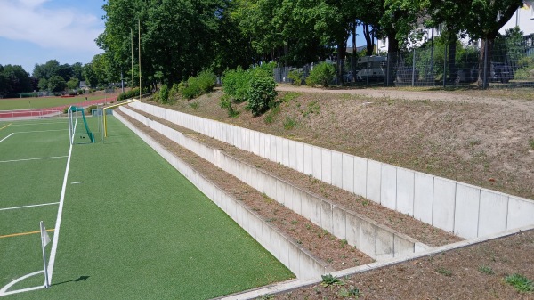 Erich-Ring-Stadion Nebenplatz - Erkner