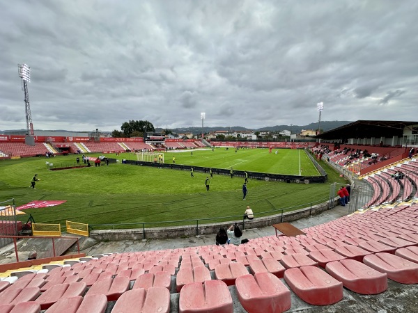 Estádio do Clube Desportivo das Aves - Vila das Aves