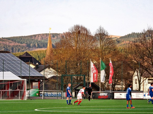 Reinhold-Schulte-Sportplatz - Eslohe/Sauerland-Reiste