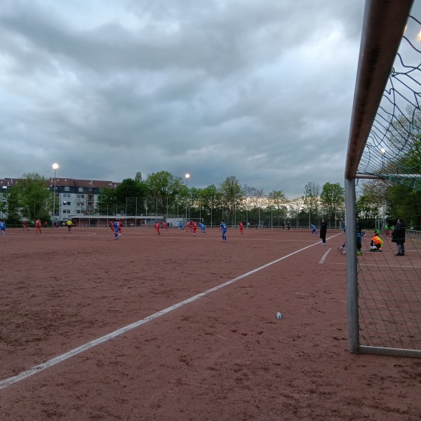 Sportplatz von-Bodelschwingh-Straße - Köln-Höhenhaus