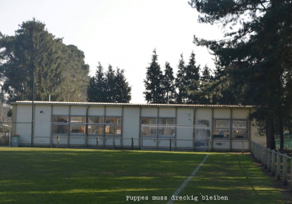 Complex Patro Jeugd Terrein 3 - Maasmechelen-Eisden-Tuinwijk