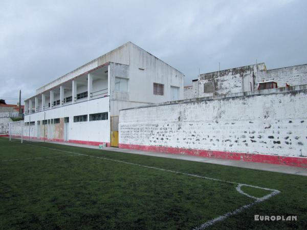 Campo de Jogos da Ponta Garça - Ponta Garça - Vila Franca do Campo (Ilha de São Miguel, Açores) 