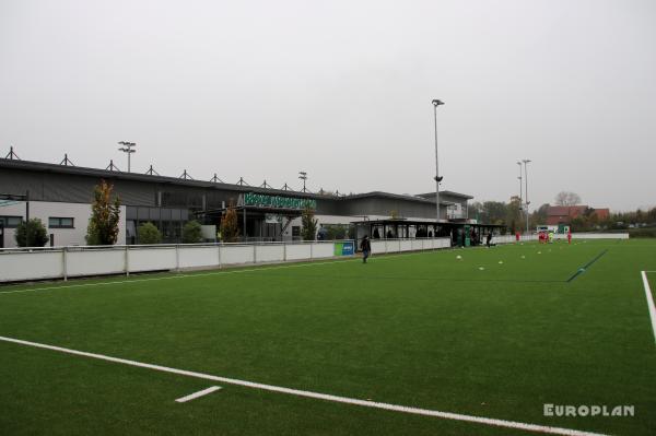 Häcker Wiehenstadion Nebenplatz - Rödinghausen-Schwenningdorf