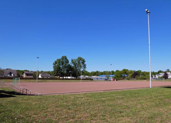 Rhein-Ahr-Stadion Nebenplatz - Sinzig