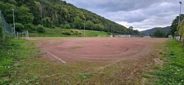 Sportplatz an der Römervilla - Burgen/Mosel
